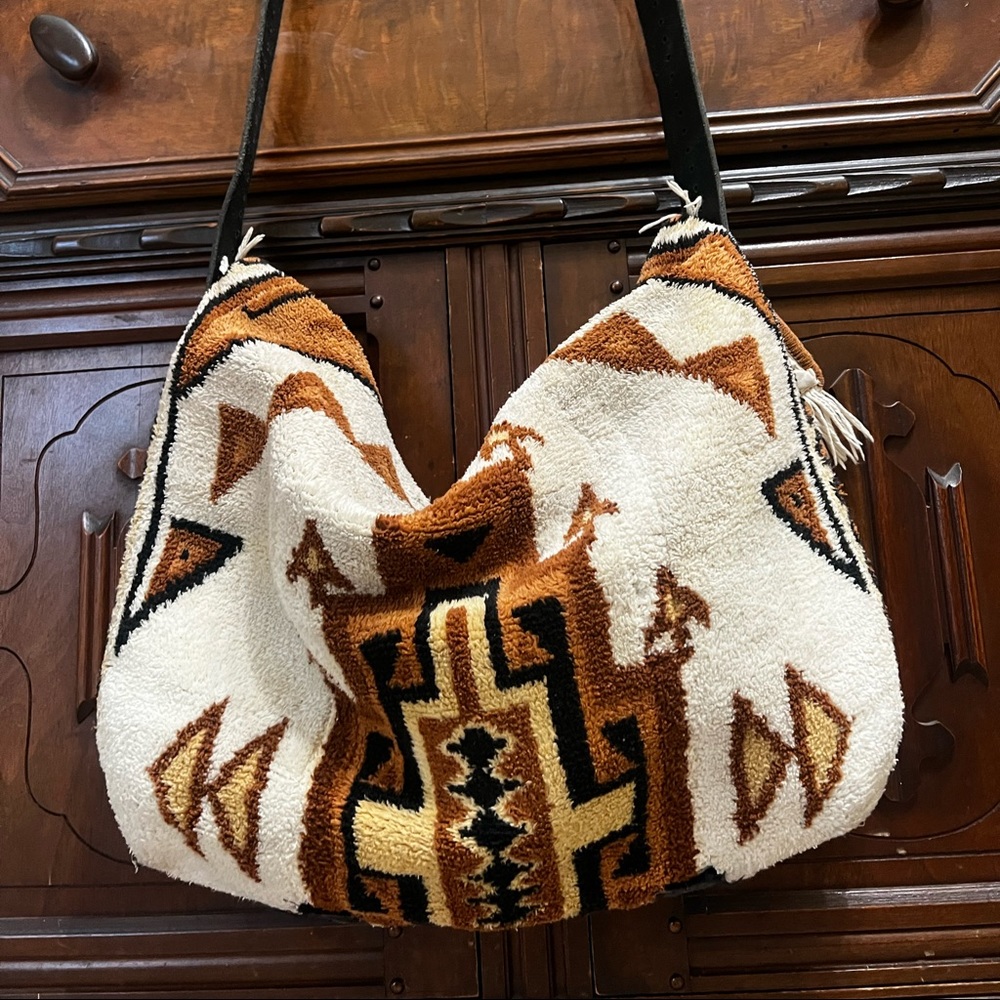 Vintage carpet bag from Landers Vintage